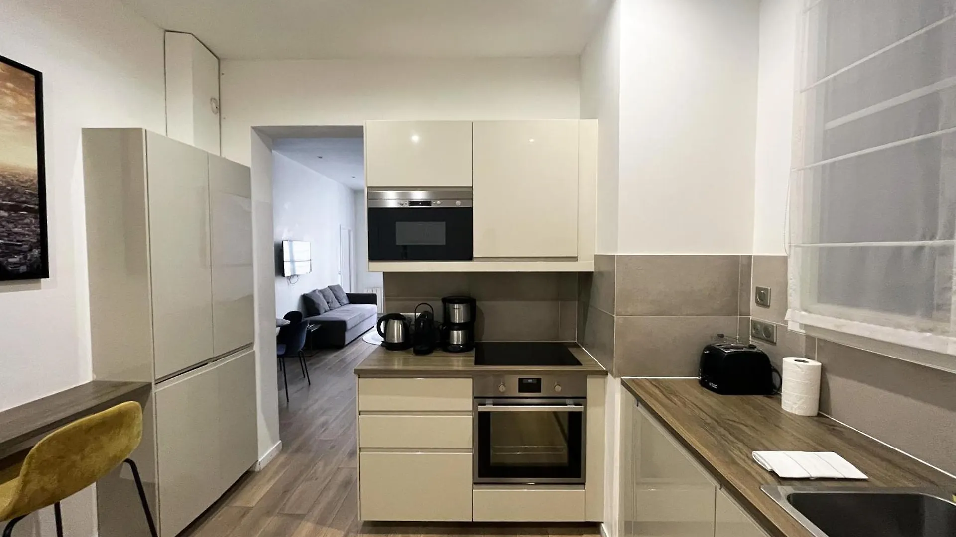 Urban Flat 64 - Luxury Flat Mermoz - Champs Elysees Paris