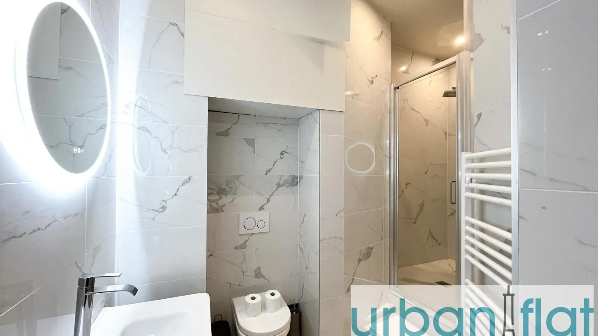 Urban Flat 64 - Luxury Flat Mermoz - Champs Elysees Paris Apartment